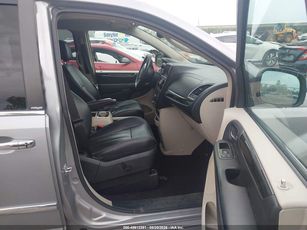 2C4RC1CG3DR785719 2013 CHRYSLER TOWN & COUNTRY photo no. 5