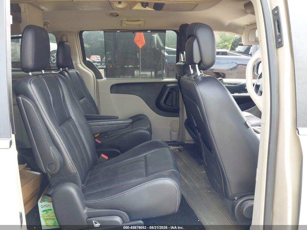 2C4RC1BG8DR558964 2013 CHRYSLER TOWN & COUNTRY photo no. 8