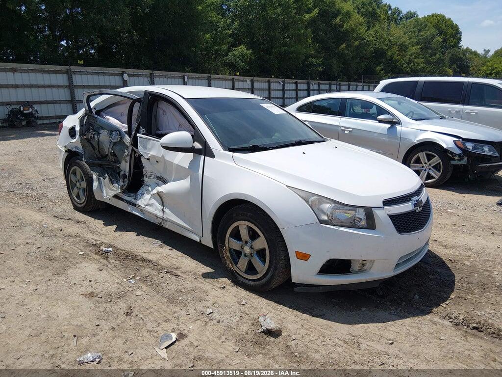 2014 CHEVROLET CRUZE 1G1PC5SB7E7240557