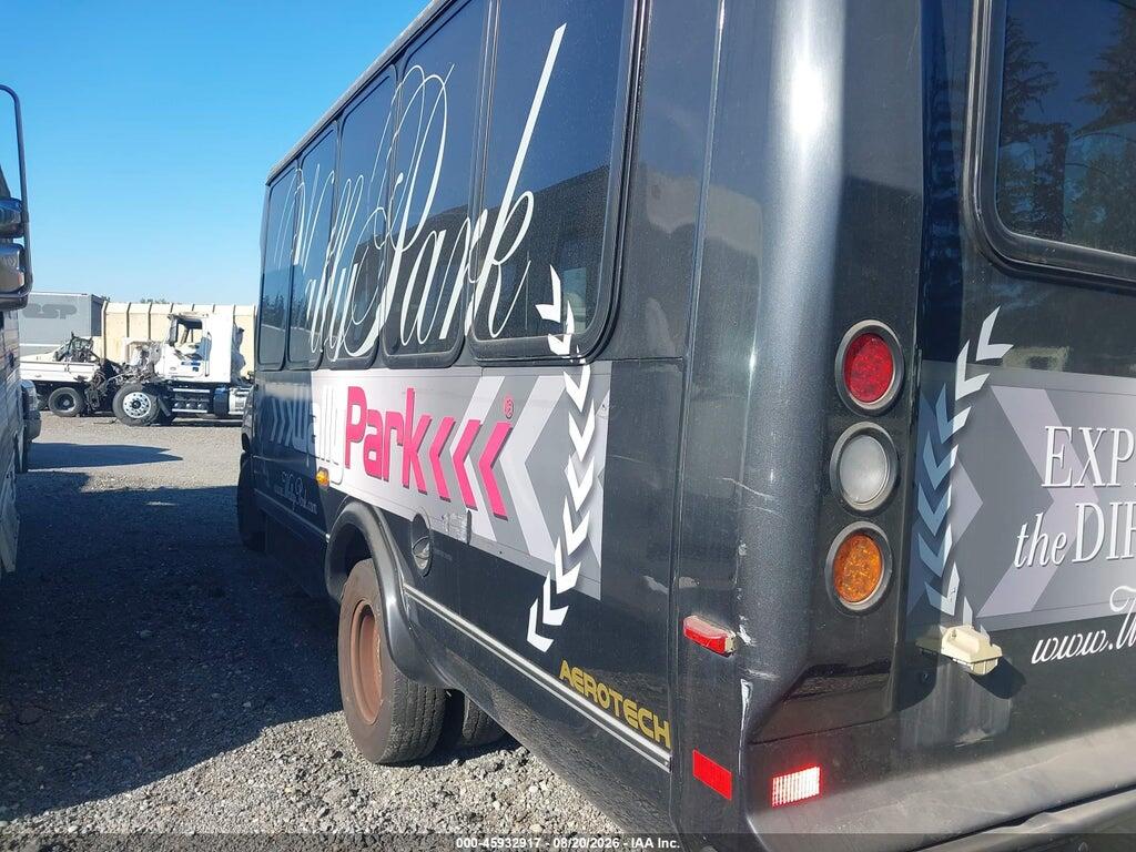 1FDEE3FS7DDA95233 2013 FORD E-350 CUTAWAY photo no. 3