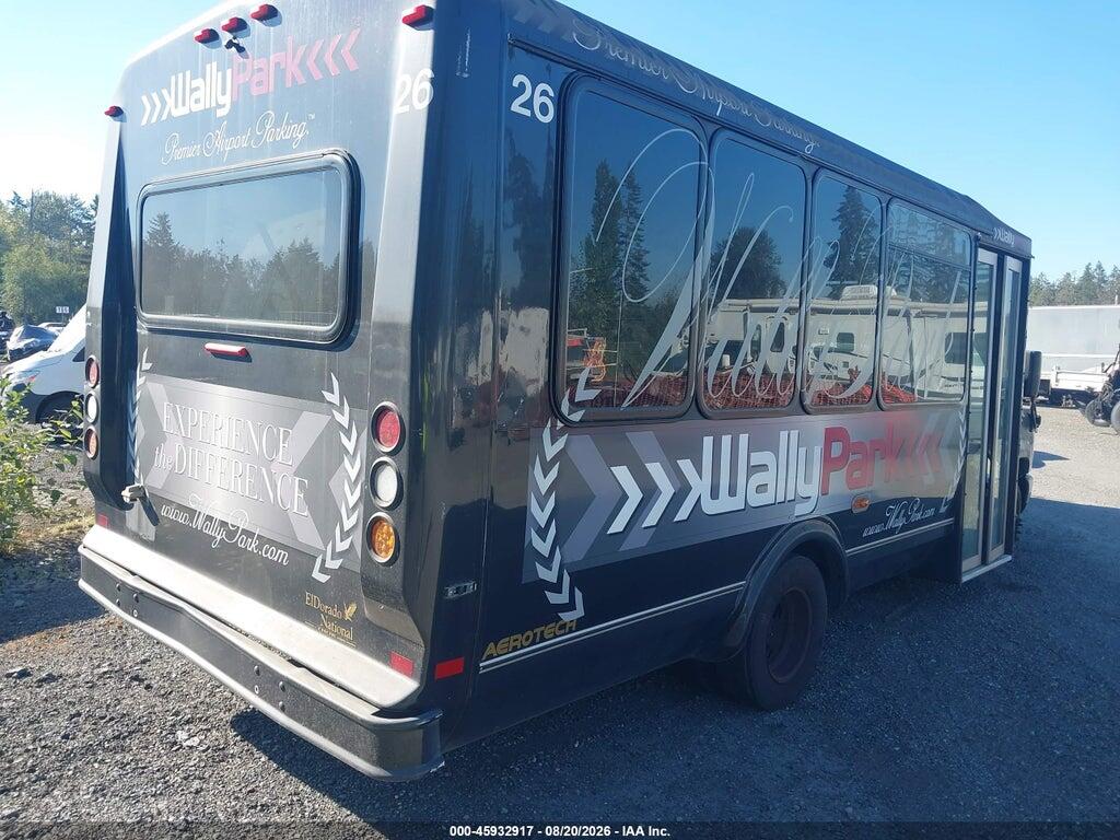1FDEE3FS7DDA95233 2013 FORD E-350 CUTAWAY photo no. 4