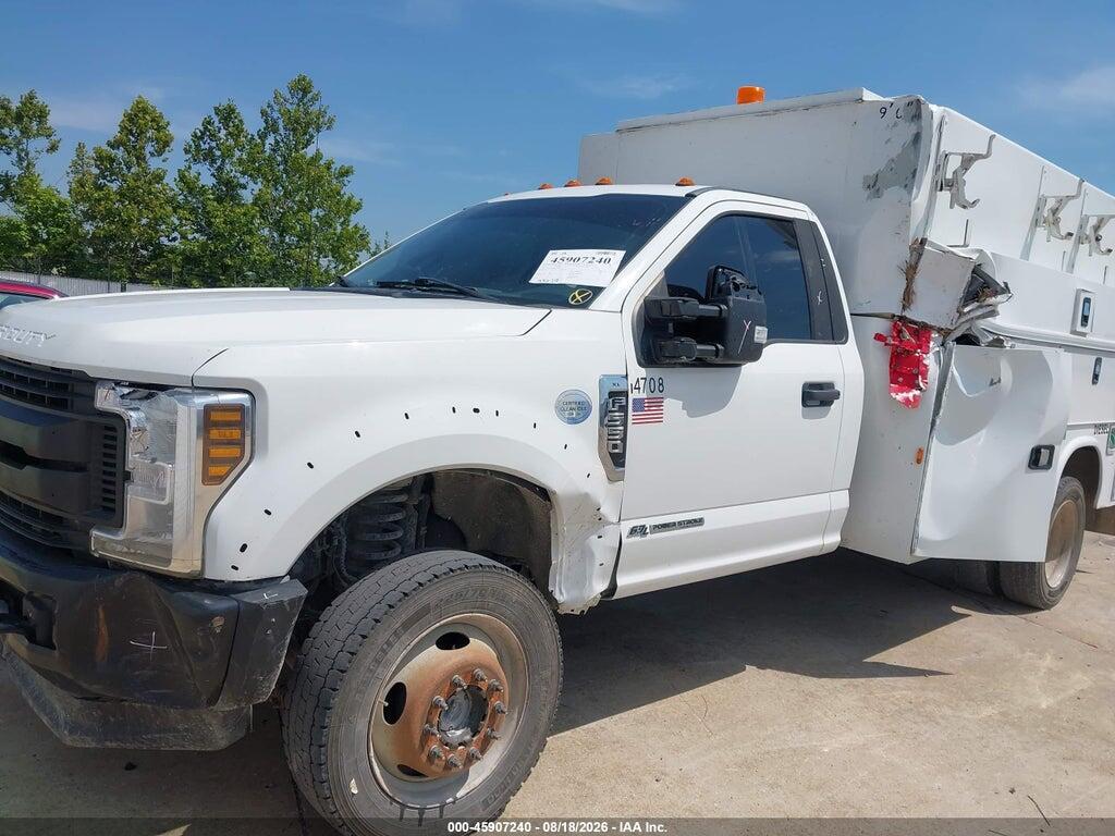 1FDUF5HT2KEF70823 2019 FORD F-550 CHASSIS photo no. 11