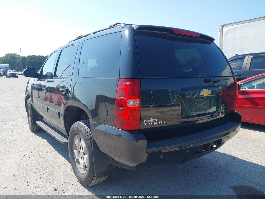 1GNSKAE03ER247167 2014 CHEVROLET TAHOE photo no. 3