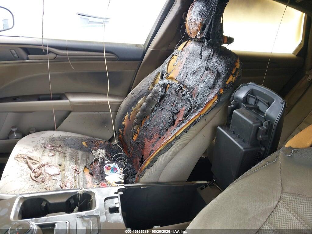 3FA6P0HD8KR193990 2019 FORD FUSION photo no. 6