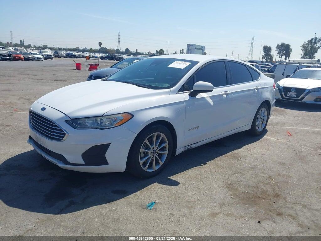 3FA6P0LU6KR222765 2019 FORD FUSION HYBRID photo no. 2