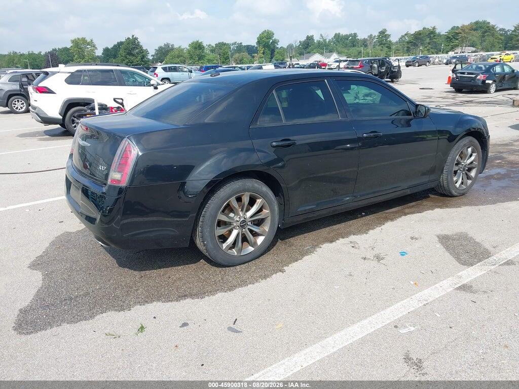 2C3CCAGG6EH353072 2014 CHRYSLER 300 photo no. 4