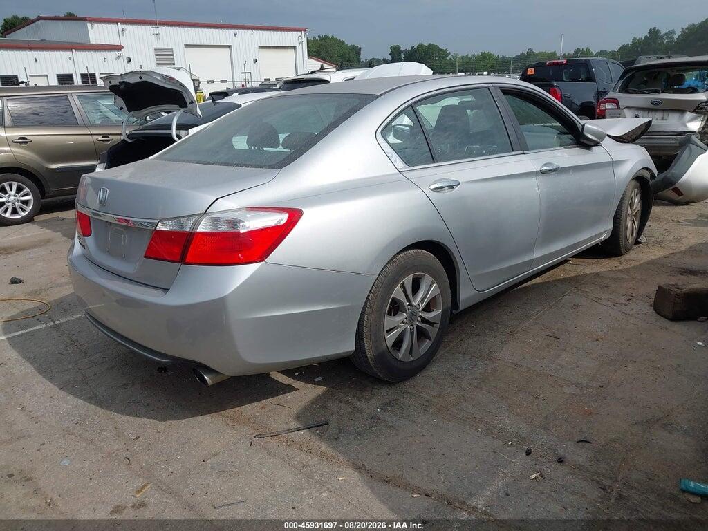 1HGCR2F36DA068689 2013 HONDA ACCORD photo no. 4