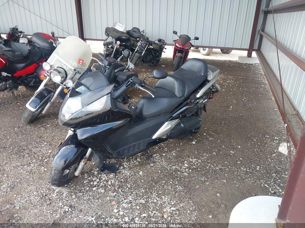 JH2PD0149DK100341 2013 HONDA SILVERWING photo no. 2