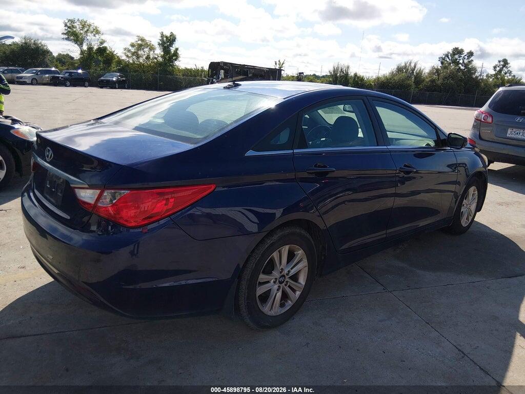 5NPEB4AC9DH677203 2013 HYUNDAI SONATA photo no. 4