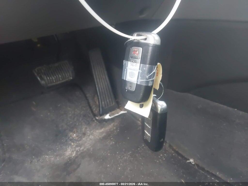 5NPEC4AC7DH641684 2013 HYUNDAI SONATA photo no. 11