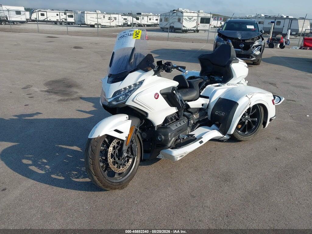 JH2SC7908LK200054 2020 HONDA GL1800 photo no. 2