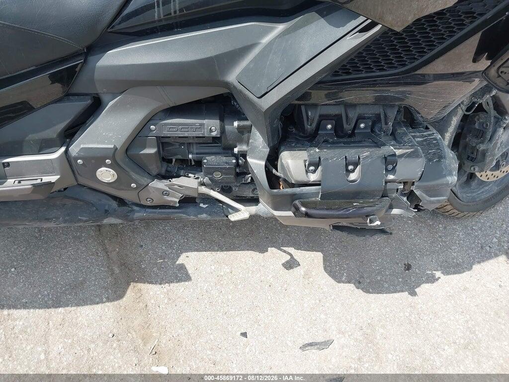 JH2SC7945KK100270 2019 HONDA GL1800 photo no. 8