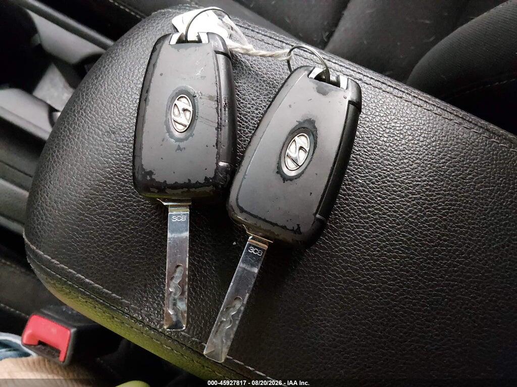 KMHH35LE8KU096952 2019 HYUNDAI ELANTRA GT photo no. 11