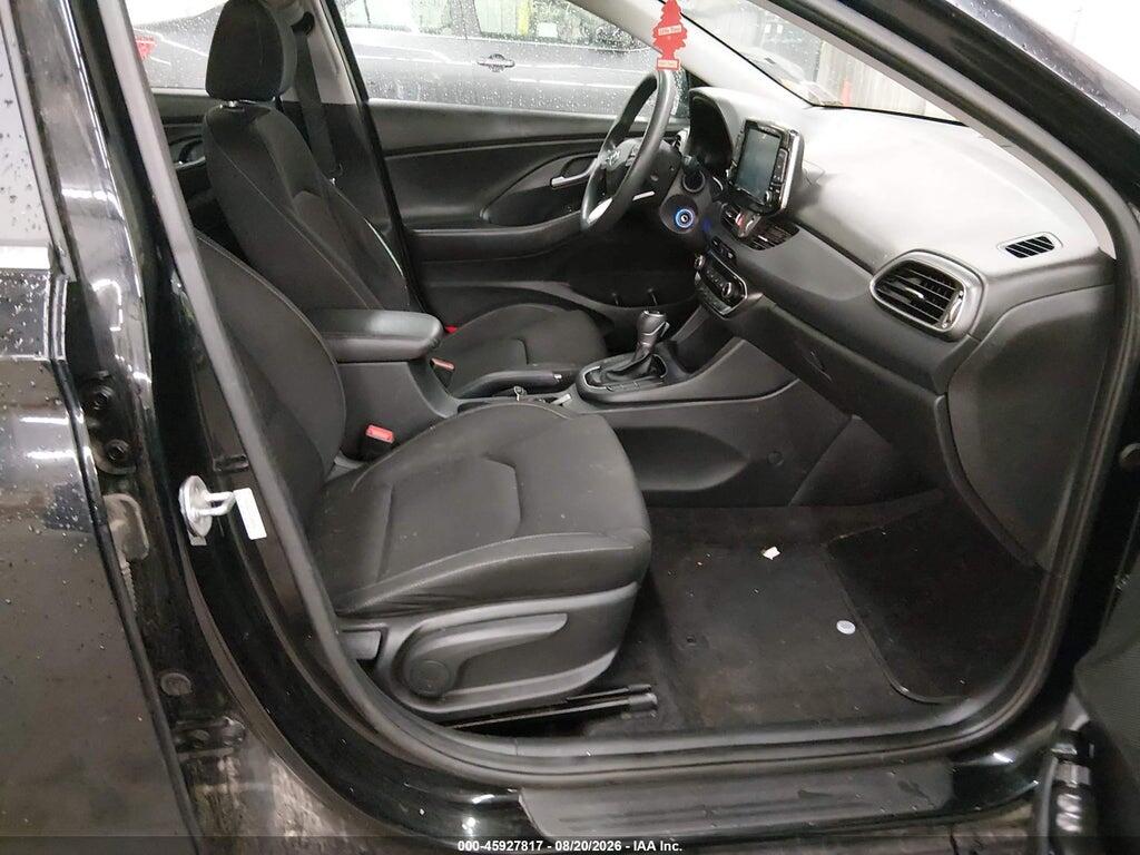 KMHH35LE8KU096952 2019 HYUNDAI ELANTRA GT photo no. 5
