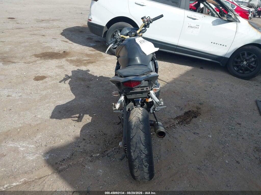 ZDCSC6015EF215236 2014 HONDA CB1000 photo no. 6