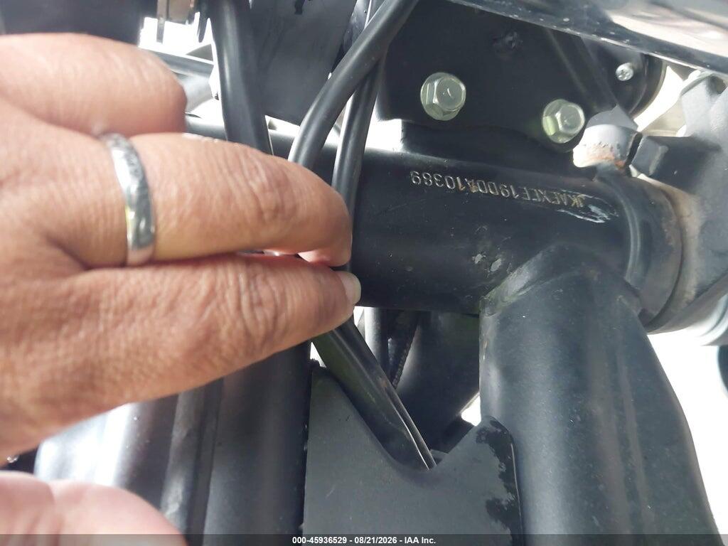 JKAEXEE19DDA10389 2013 KAWASAKI EX650 photo no. 10