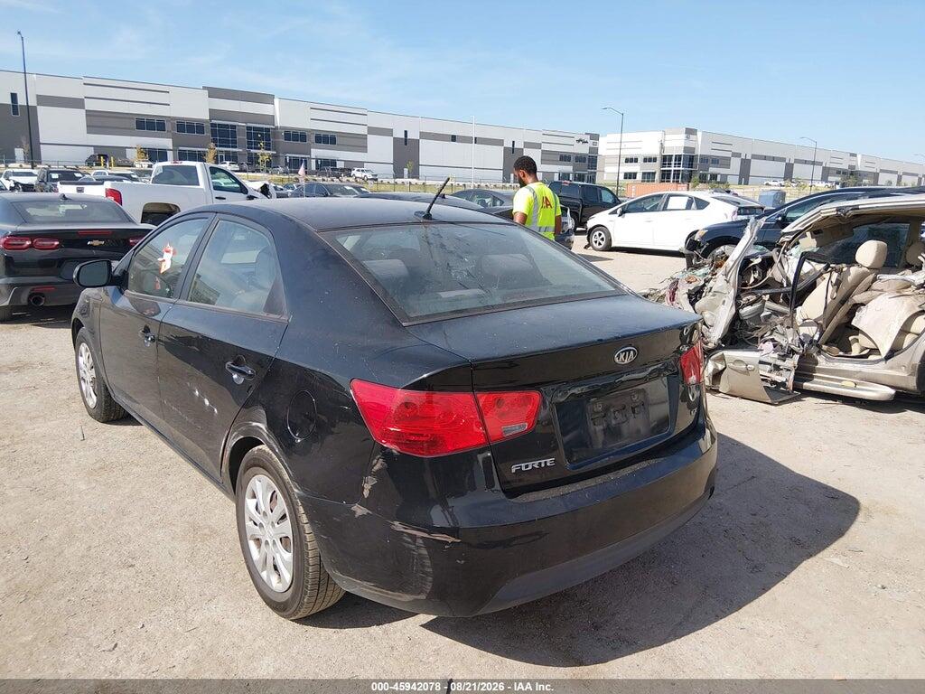 KNAFU4A27D5717622 2013 KIA FORTE photo no. 3