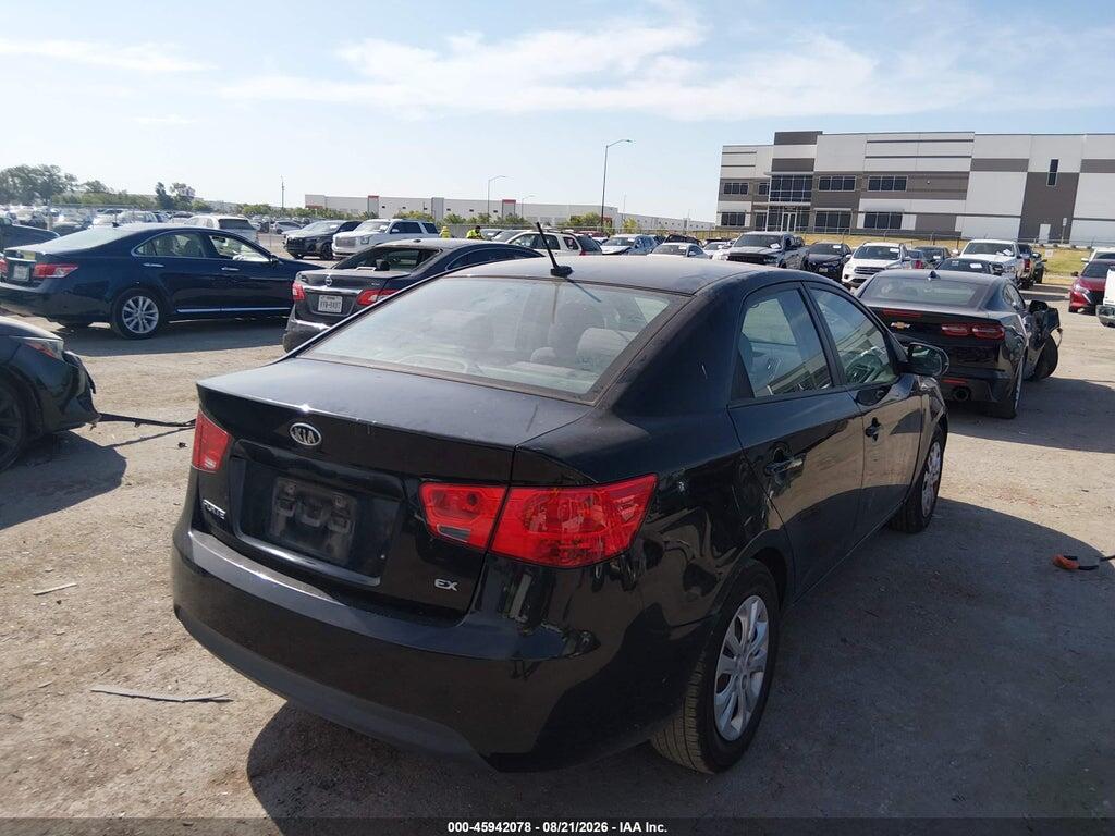 KNAFU4A27D5717622 2013 KIA FORTE photo no. 4