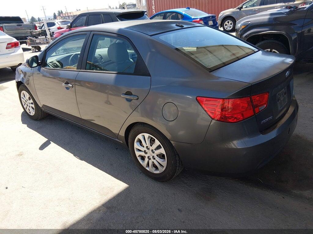 KNAFU4A25D5731390 2013 KIA FORTE photo no. 3