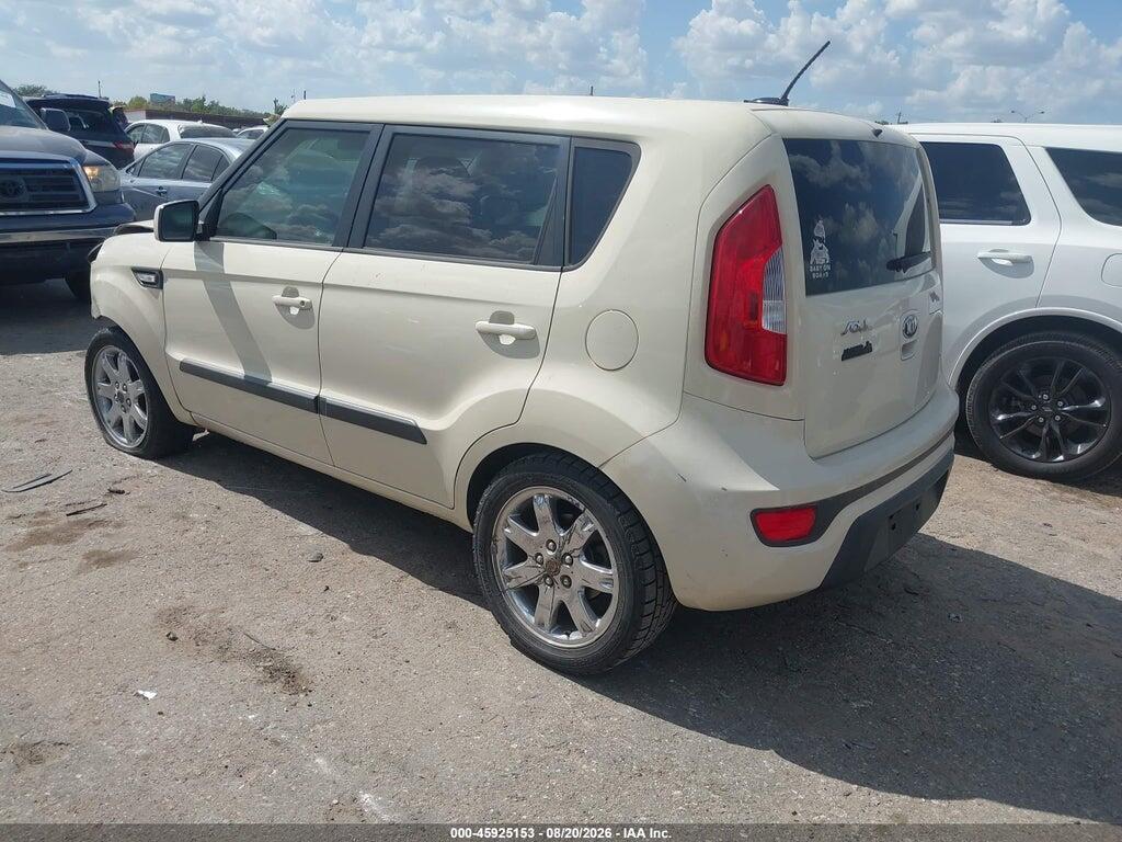 KNDJT2A55D7532939 2013 KIA SOUL photo no. 3