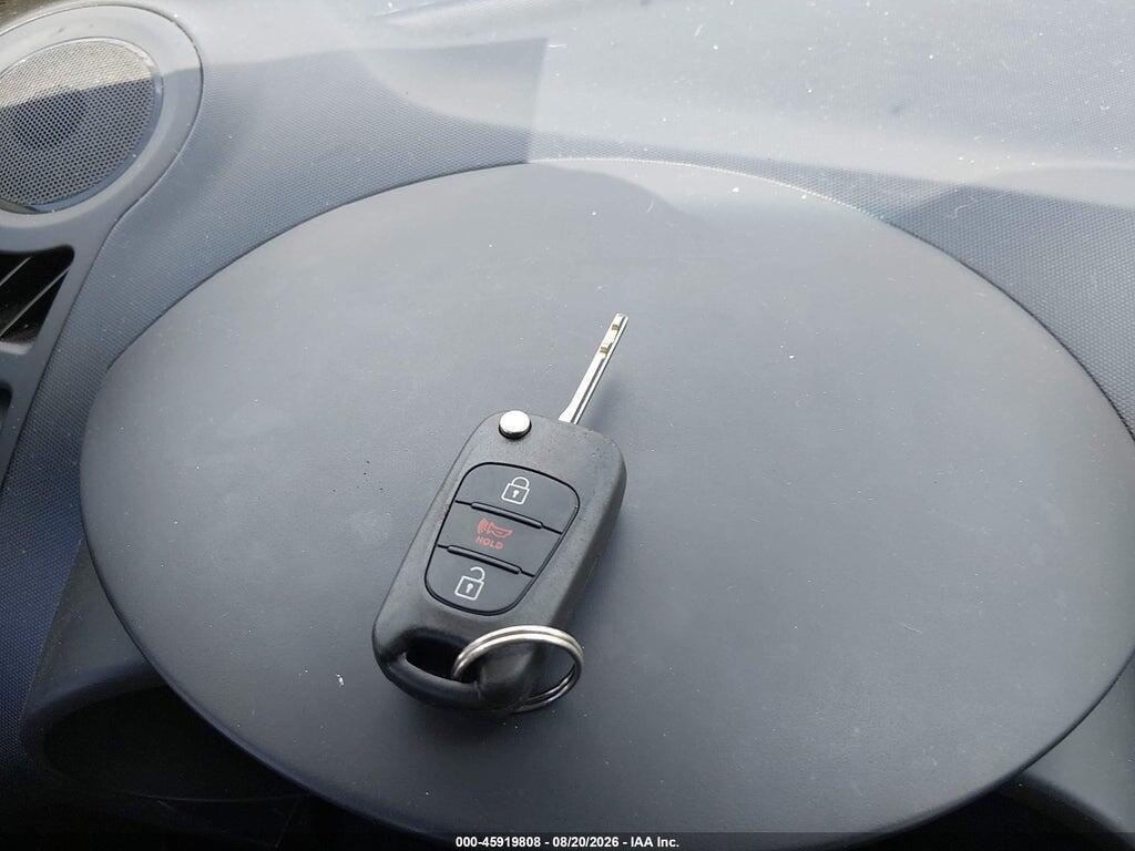 KNDJT2A60D7573195 2013 KIA SOUL photo no. 11