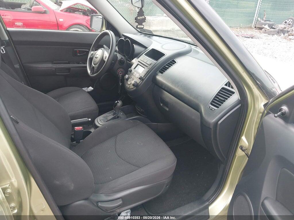 KNDJT2A52D7606480 2013 KIA SOUL photo no. 5