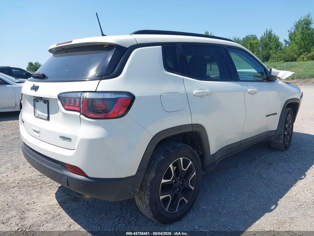 3C4NJDAB7LT212346 2020 JEEP COMPASS photo no. 4