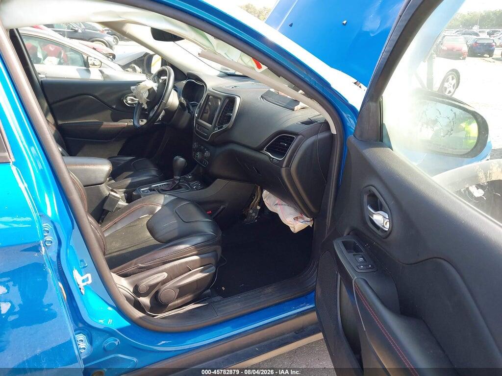 1C4PJMBX4KD484442 2019 JEEP CHEROKEE photo no. 5