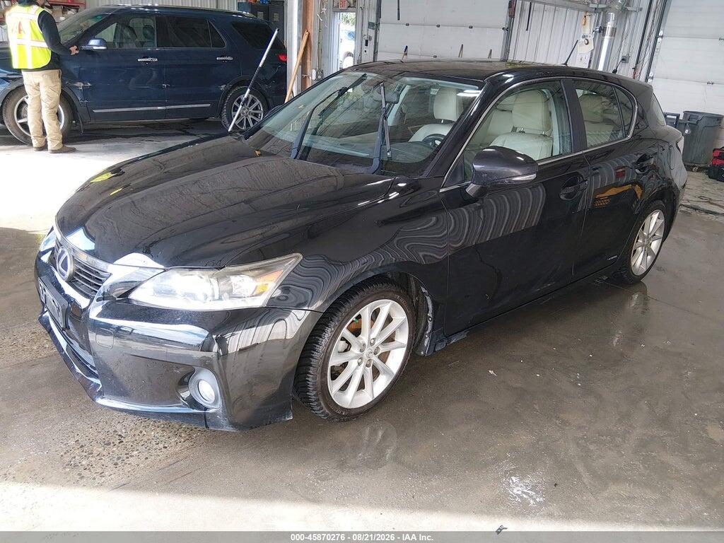 JTHKD5BH5D2129194 2013 LEXUS CT 200H photo no. 2