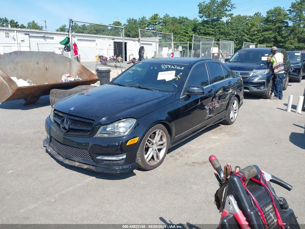 WDDGF8AB8DR288143 2013 MERCEDES-BENZ C 300 photo no. 2
