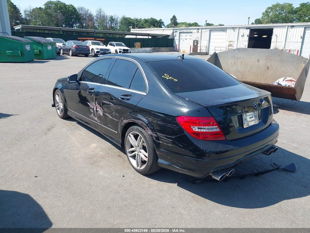 WDDGF8AB8DR288143 2013 MERCEDES-BENZ C 300 photo no. 3