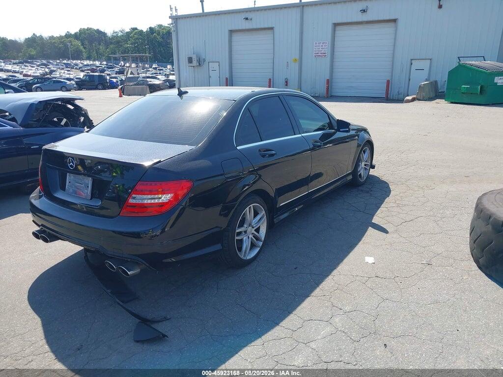 WDDGF8AB8DR288143 2013 MERCEDES-BENZ C 300 photo no. 4