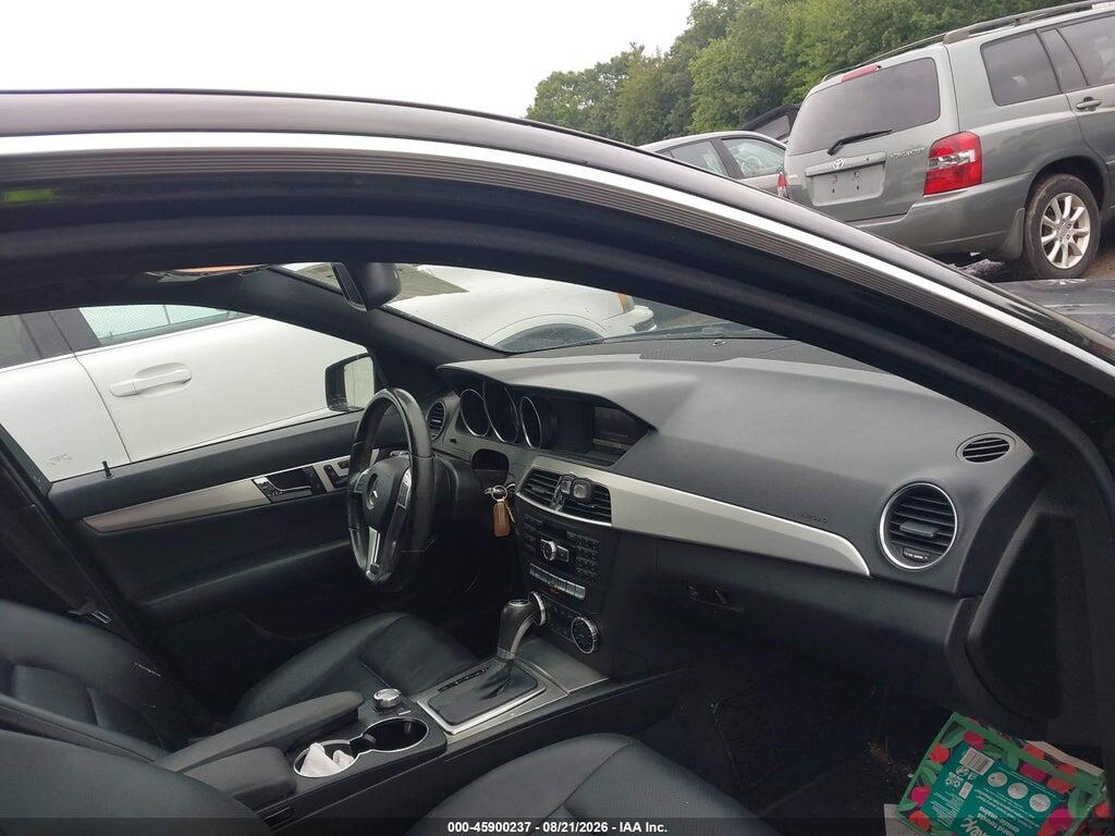 WDDGF8AB4DG130054 2013 MERCEDES-BENZ C 300 photo no. 5