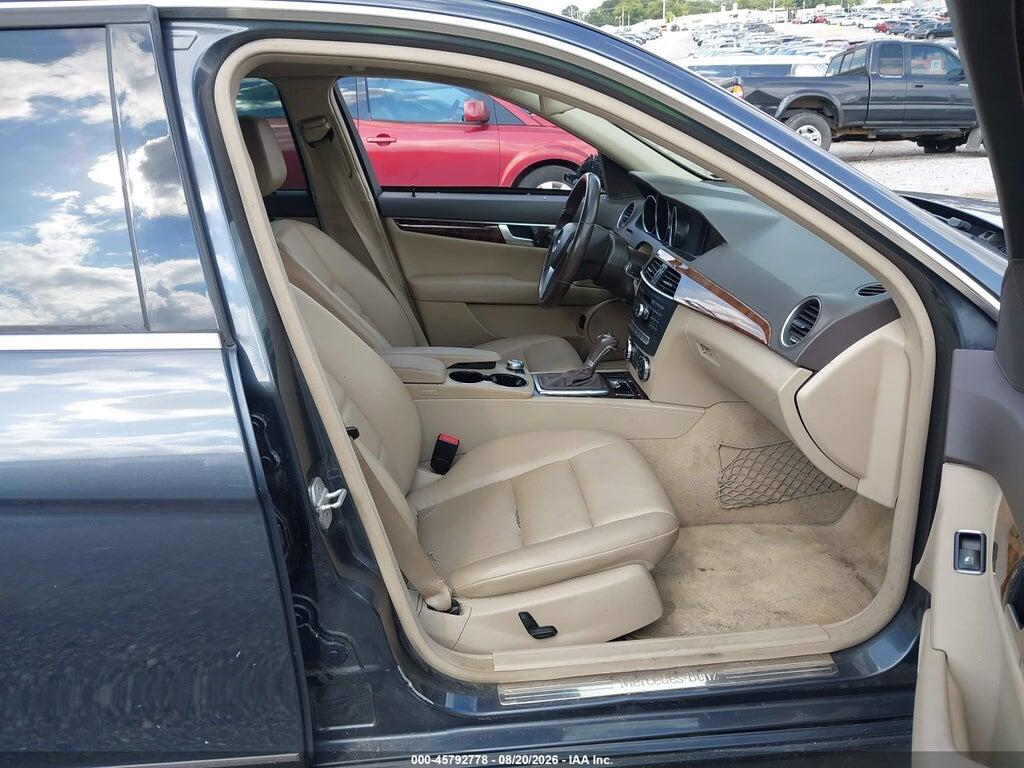 WDDGF8AB5DR288729 2013 MERCEDES-BENZ C 300 photo no. 5
