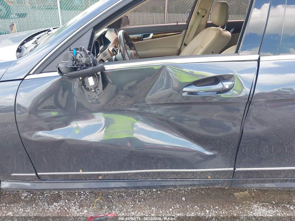 WDDGF8AB5DR288729 2013 MERCEDES-BENZ C 300 photo no. 6