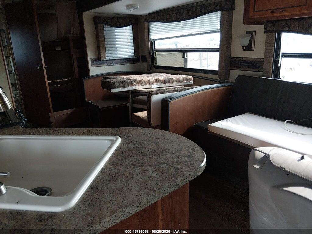 4YDT28227E3150307 2014 KEYSTONE SUMMERLAND SM2820 photo no. 8