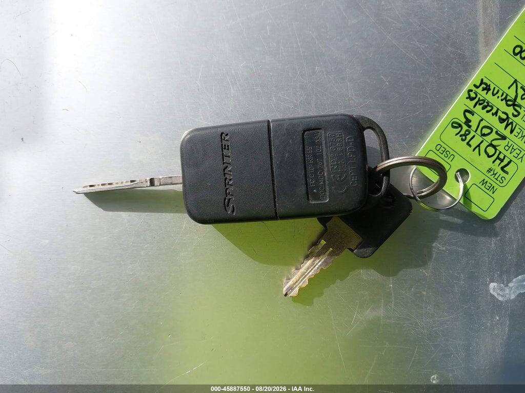WDAPF4CC9D9552093 2013 MERCEDES-BENZ SPRINTER 3500 photo no. 11