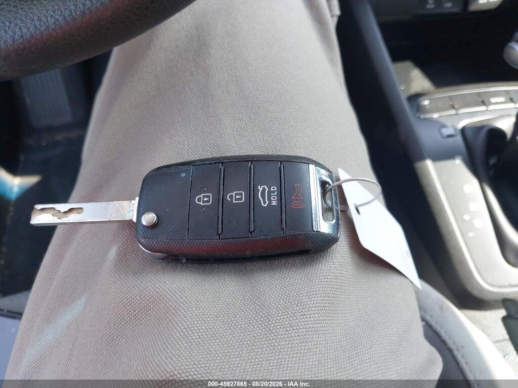 3KPA24ABXKE216339 2019 KIA RIO photo no. 11