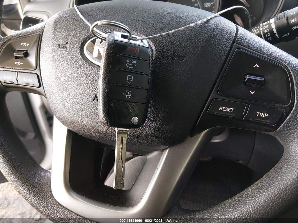 KNADM5A39E6327719 2014 KIA RIO photo no. 11