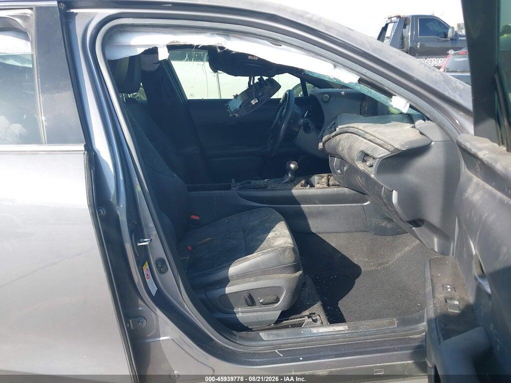 JTHY3JBH7K2004295 2019 LEXUS UX 200 photo no. 5