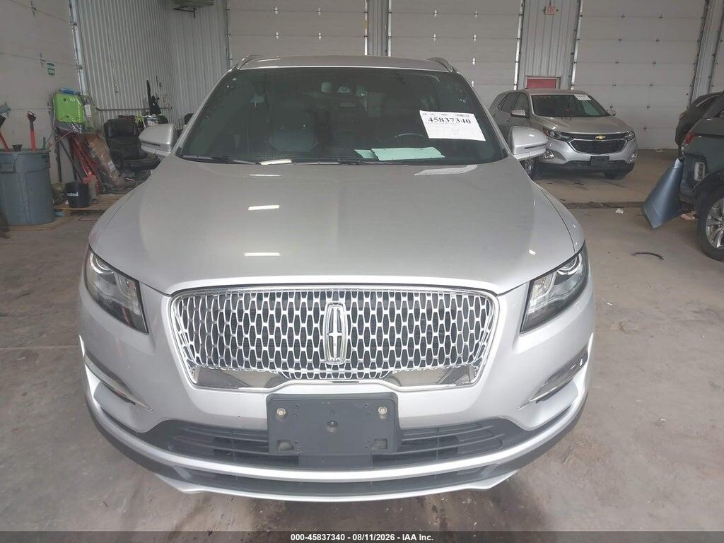 5LMCJ2D90KUL00639 2019 LINCOLN MKC photo no. 12