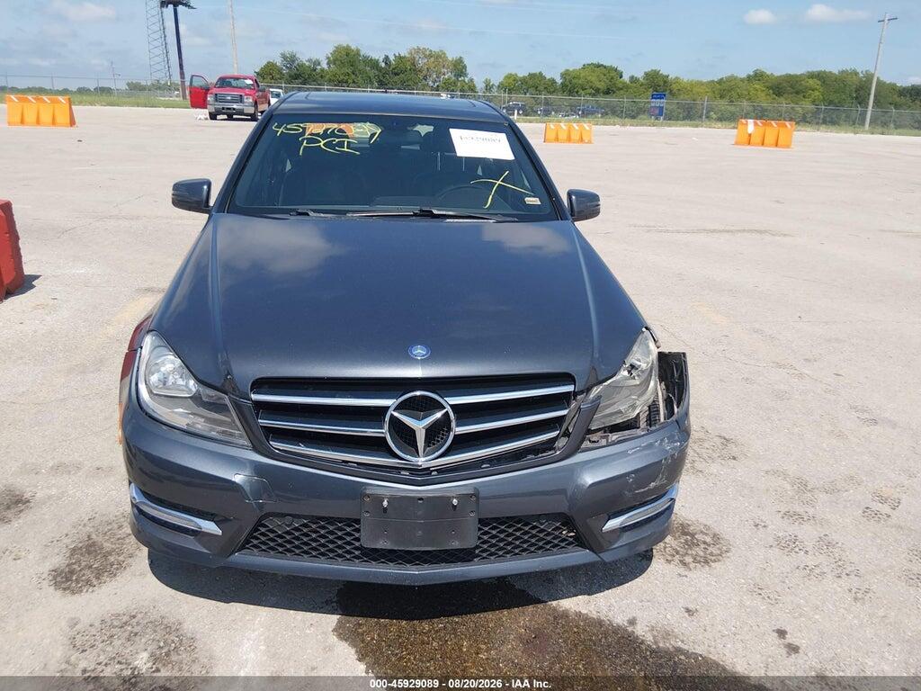 WDDGF4HB0EA940641 2014 MERCEDES-BENZ C 250 photo no. 12