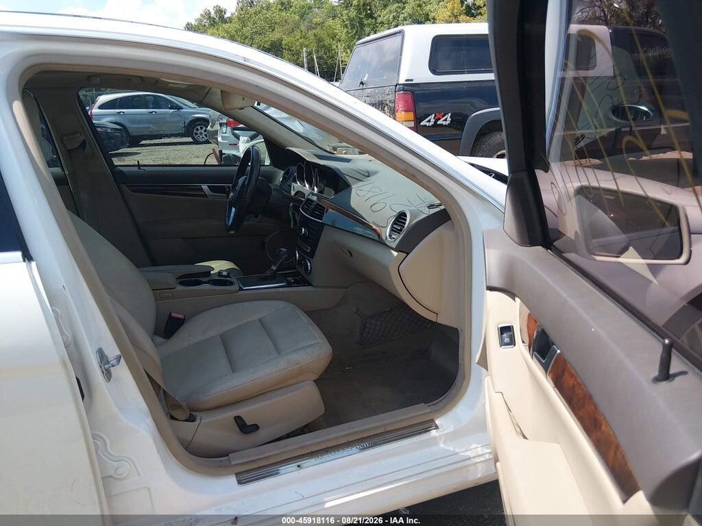 WDDGF4HB2ER312954 2014 MERCEDES-BENZ C 250 photo no. 5