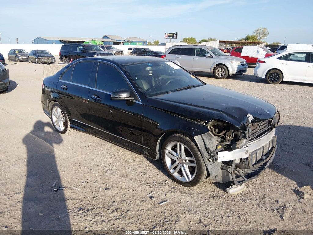 2014 MERCEDES-BENZ C 250 WDDGF4HB0EG236193