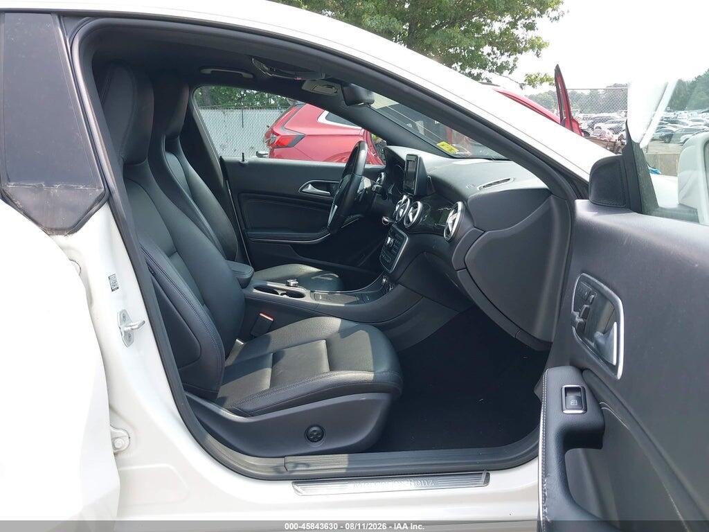WDDSJ4GB5EN114788 2014 MERCEDES-BENZ CLA 250 photo no. 5