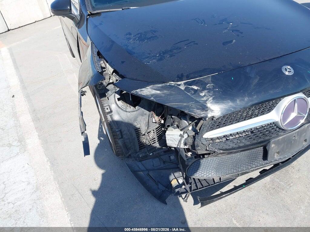 WDD3G4EB0KW020412 2019 MERCEDES-BENZ A 220 photo no. 6