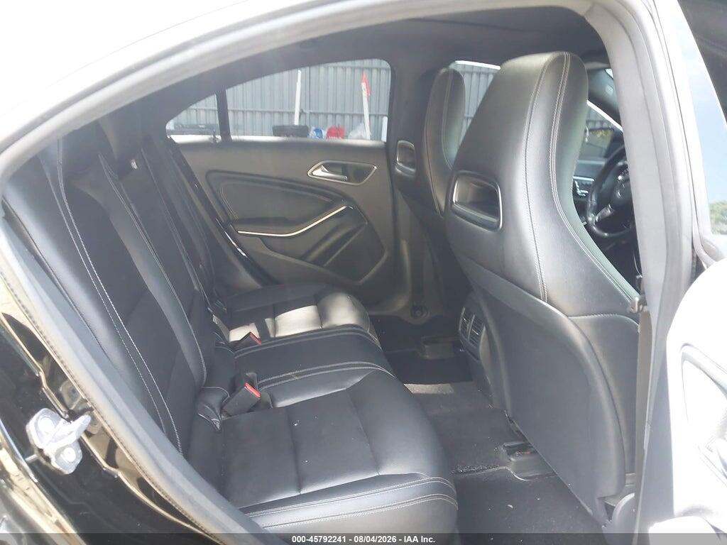 WDDSJ4GB6KN721990 2019 MERCEDES-BENZ CLA 250 photo no. 8