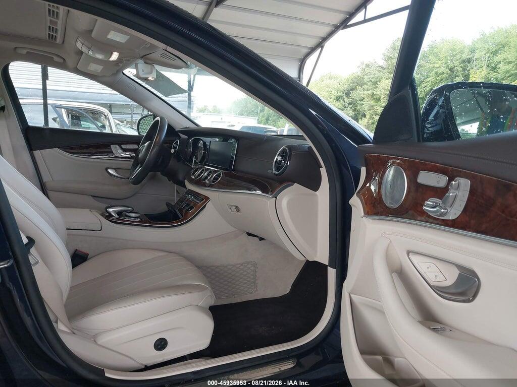 WDDZF4KB8KA577955 2019 MERCEDES-BENZ E 300 photo no. 5