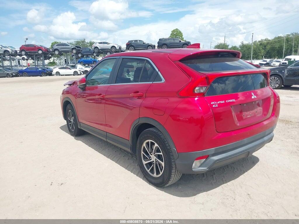 JA4AS3AA0LZ022856 2020 MITSUBISHI ECLIPSE CROSS photo no. 3