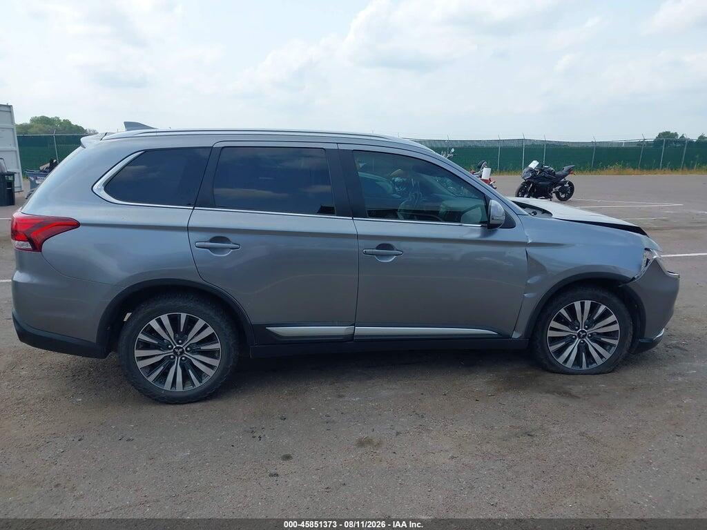 JA4AZ3A36LZ032448 2020 MITSUBISHI OUTLANDER photo no. 12